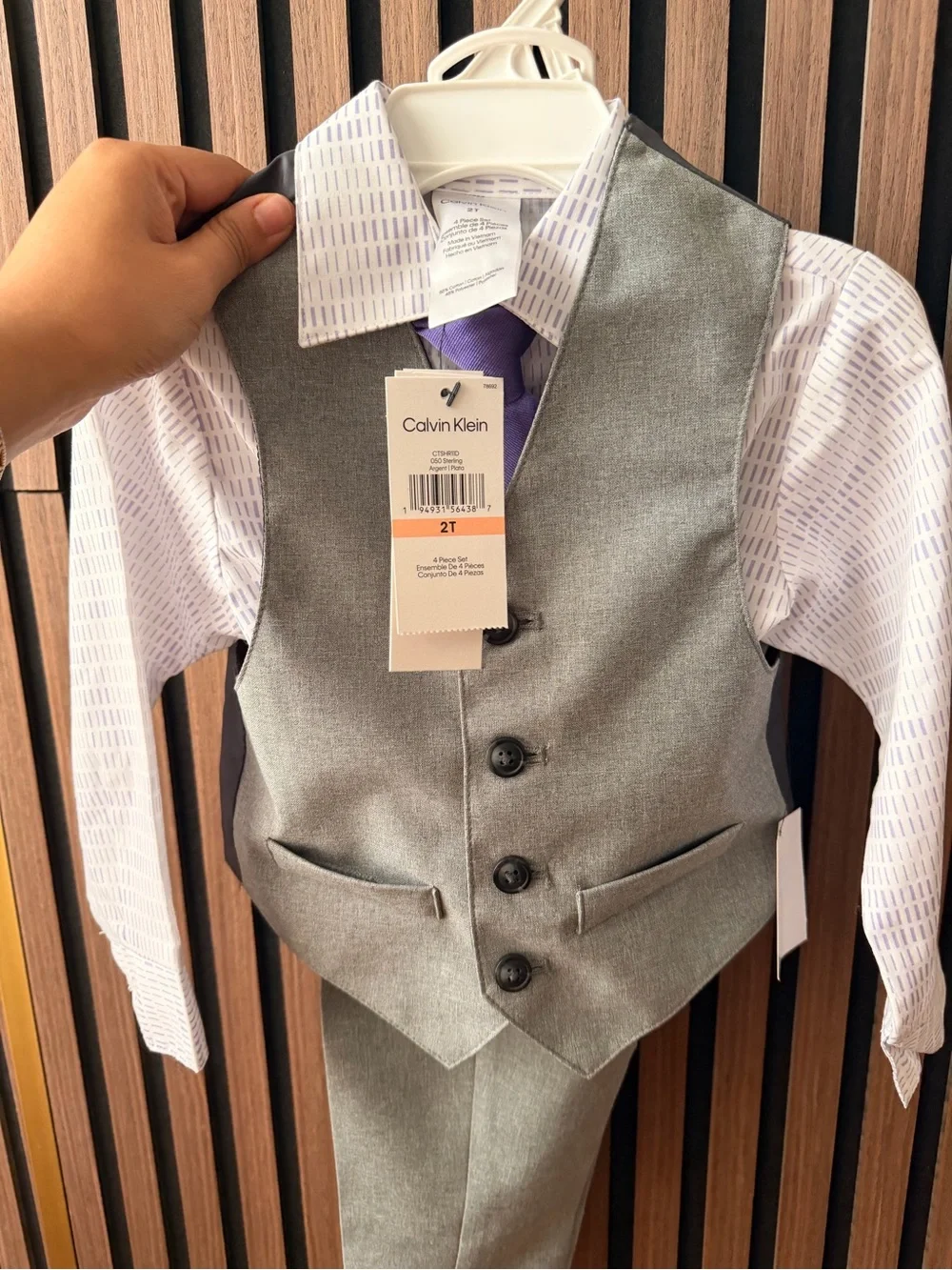 Calvin Klein Toddler Gray Vest Suit with Purple Tie NWT 2T